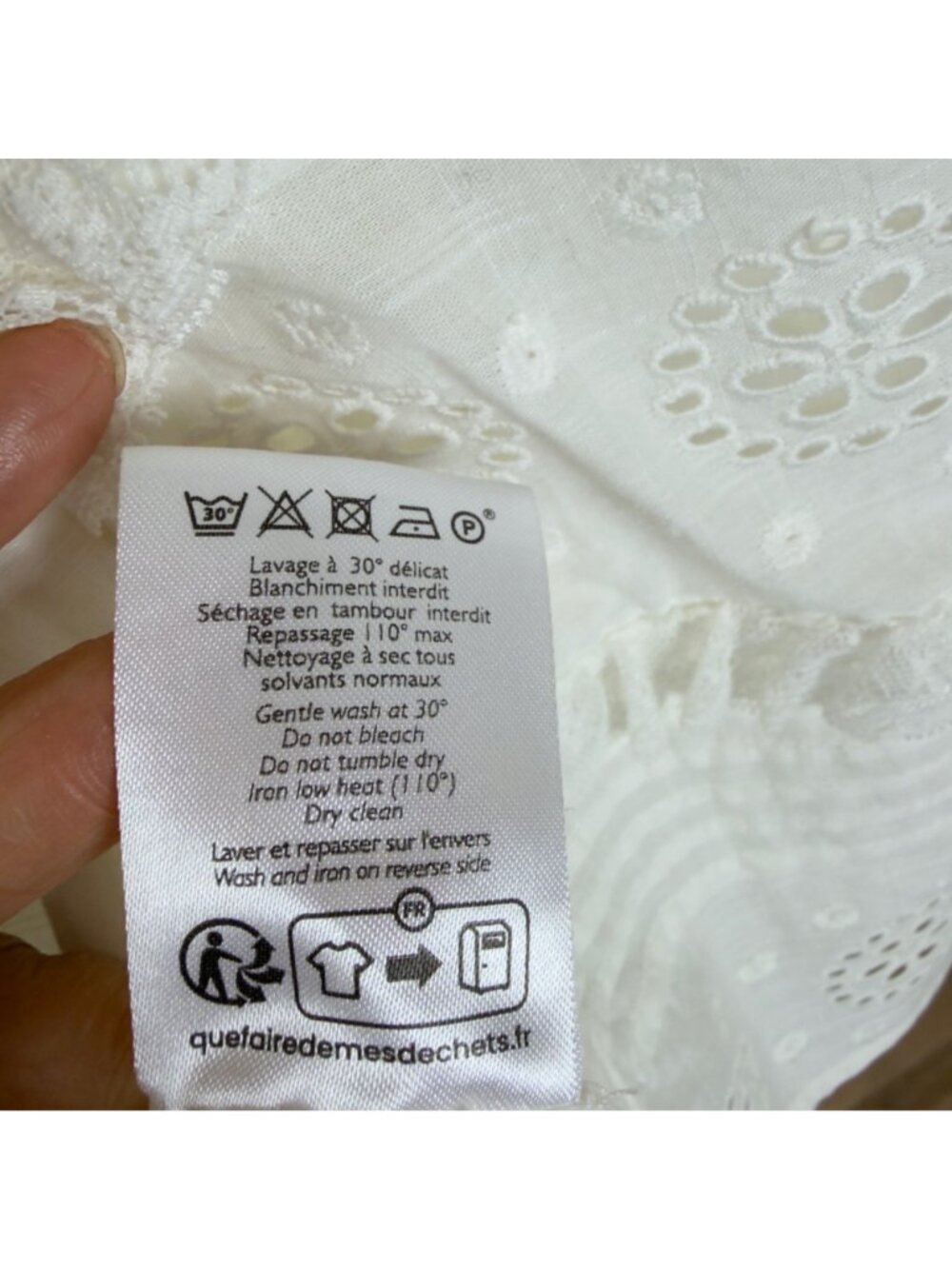Sézane Nele Eyelet Embroidered Organic Cotton Blouse FR 46 NWOT Boho - Picture 11 of 15